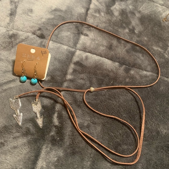 Brown Leather Necklace w/Arrows & Earrings Set - Picture 6 of 6